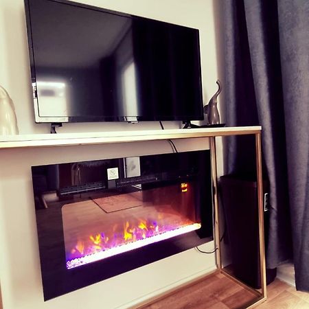 T-I-G-H The Coziest Place Wifi & Netflix Near Roundhay Villa Leeds  Eksteriør billede